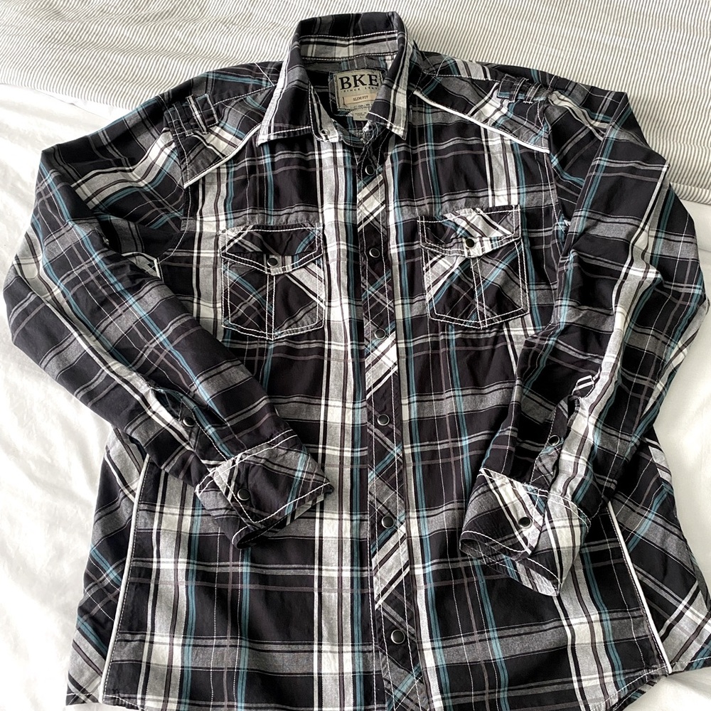 Men’s BKE Button down shirt
